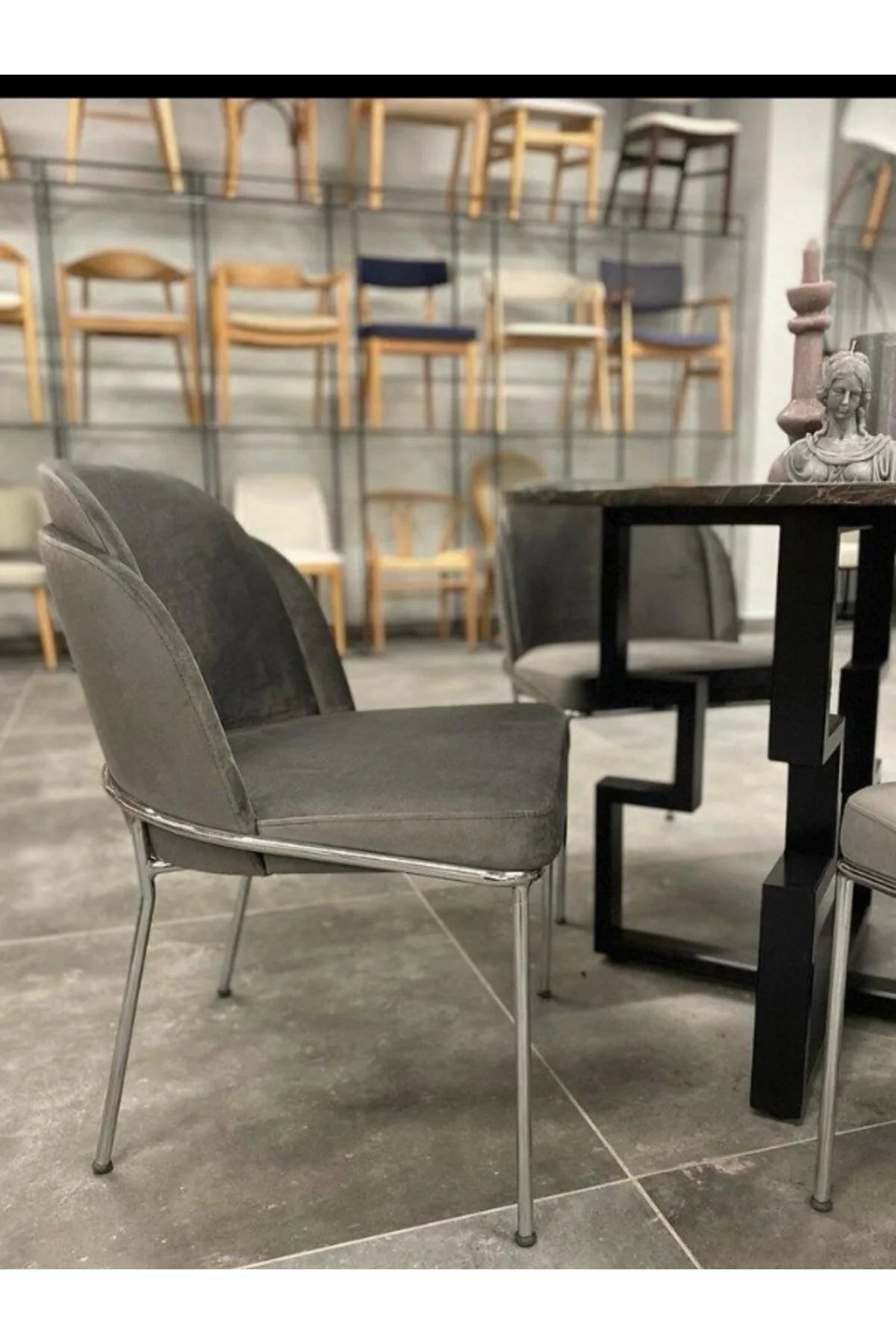 Medusa Modern Metal Sandalye - Özelleştirilebilir Kumaş | Estela Design