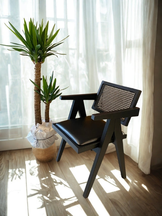 Luna Pergel Hazeranlı Model Hasırlı Ahşap Sandalye