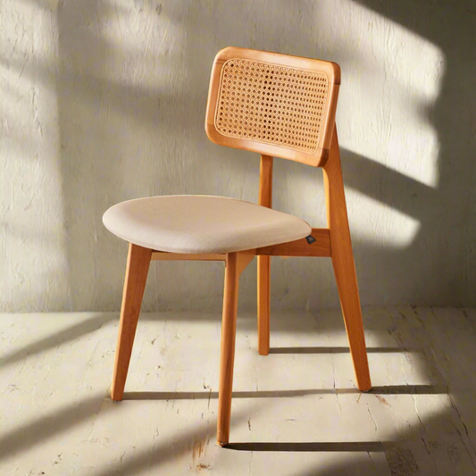 Zion Hazeranlı İskandinav Ahşap Masa Takımı