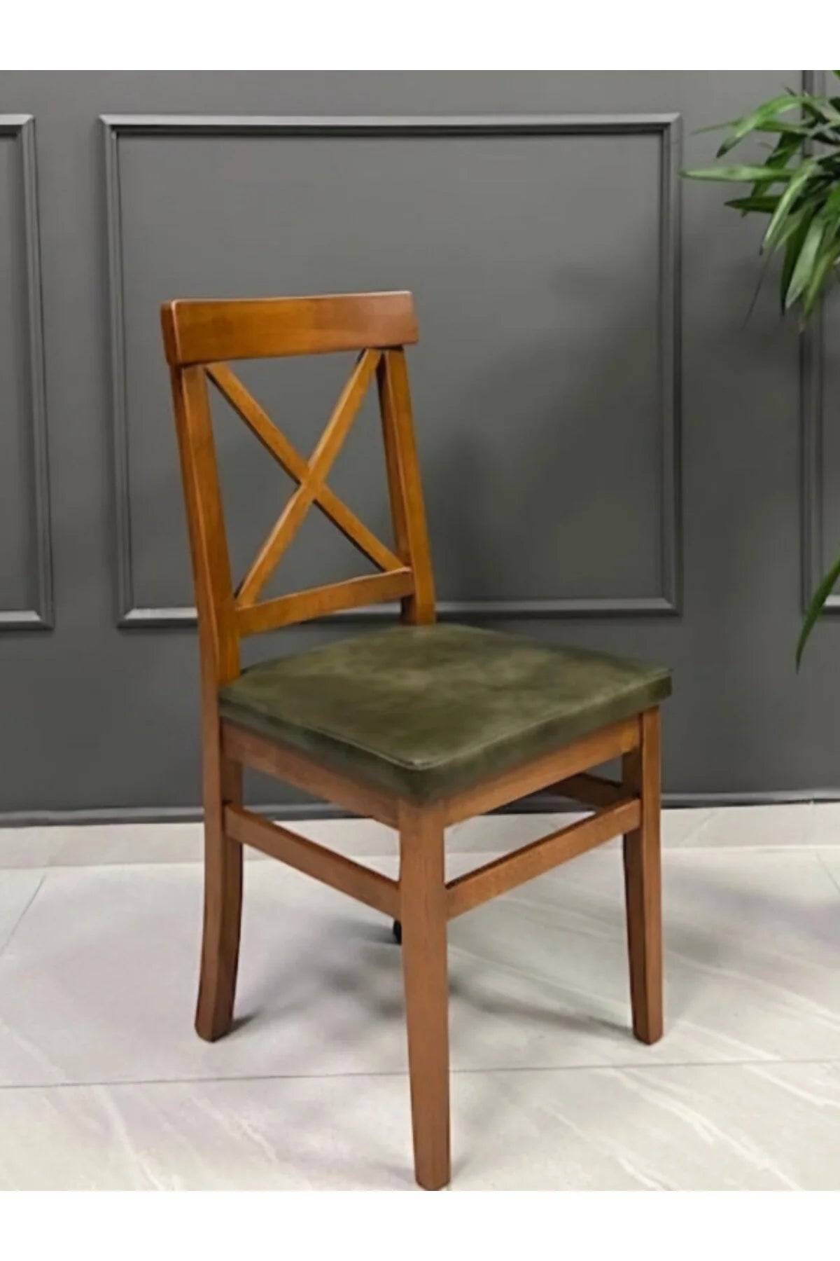 Estela Çapraz Sırtlı Döşemeli Alaçatı Sandalye