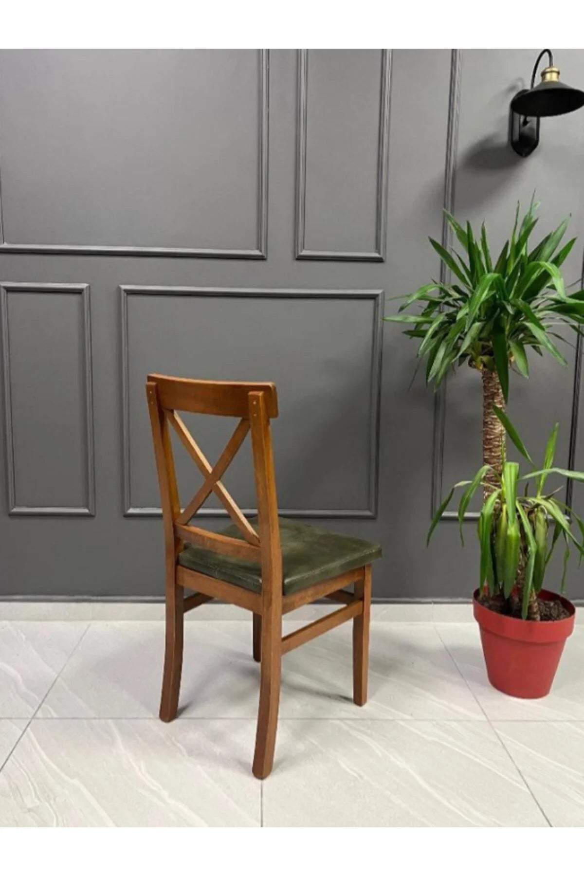 Estela Çapraz Sırtlı Döşemeli Alaçatı Sandalye