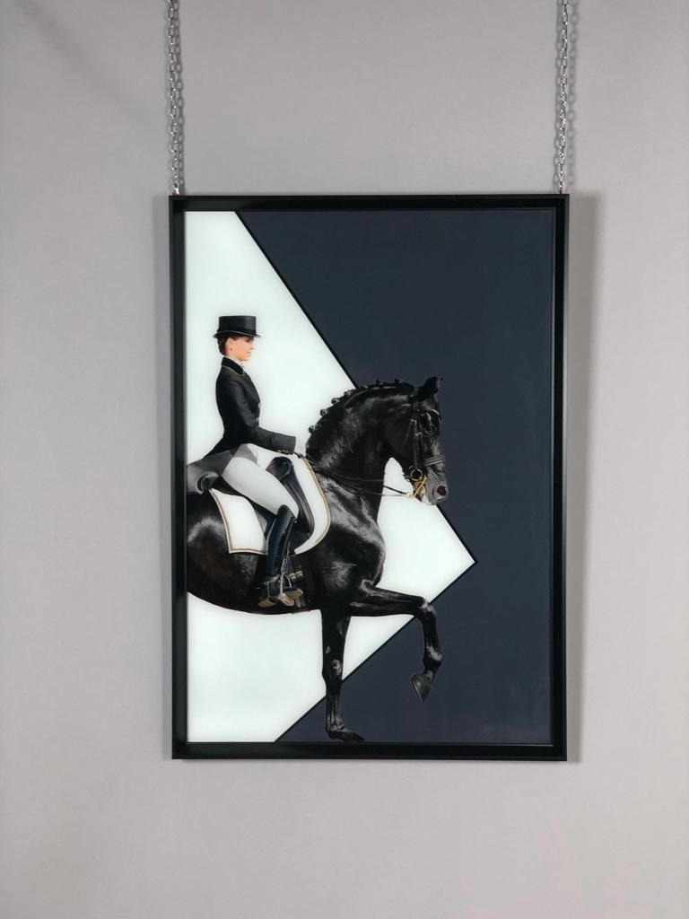 Cam Paspartulu Soyut Modern At ve Binici Tablo 2'li set