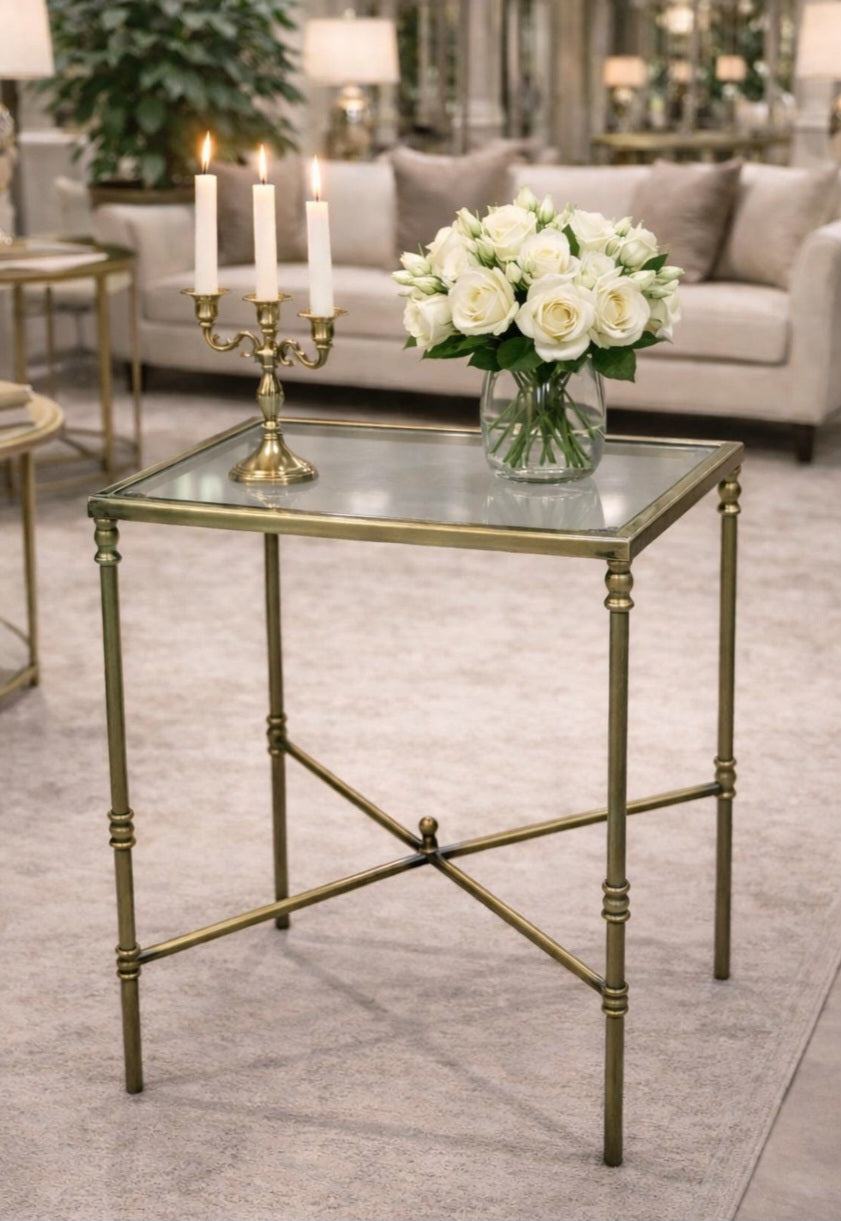 Torna Detaylı Pirinç Eskitme  Kare Yan Sehpa